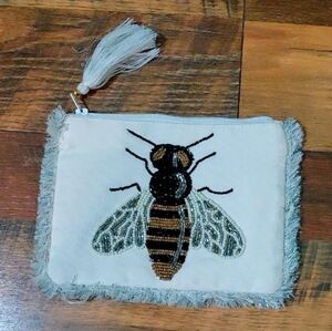 Beaded Bee Embroidered Tassel Pouch - Ivory